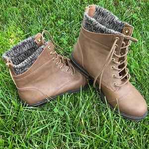 Women’s Combat Boots